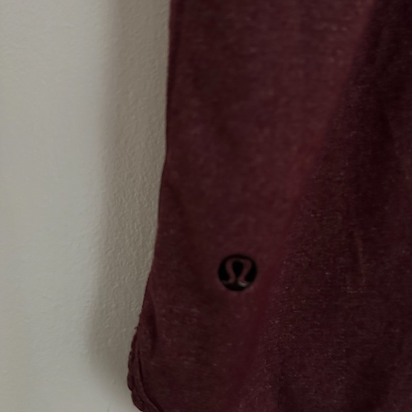 Lululemon Yoga Tank in Bordeaux - Picture 5 of 5